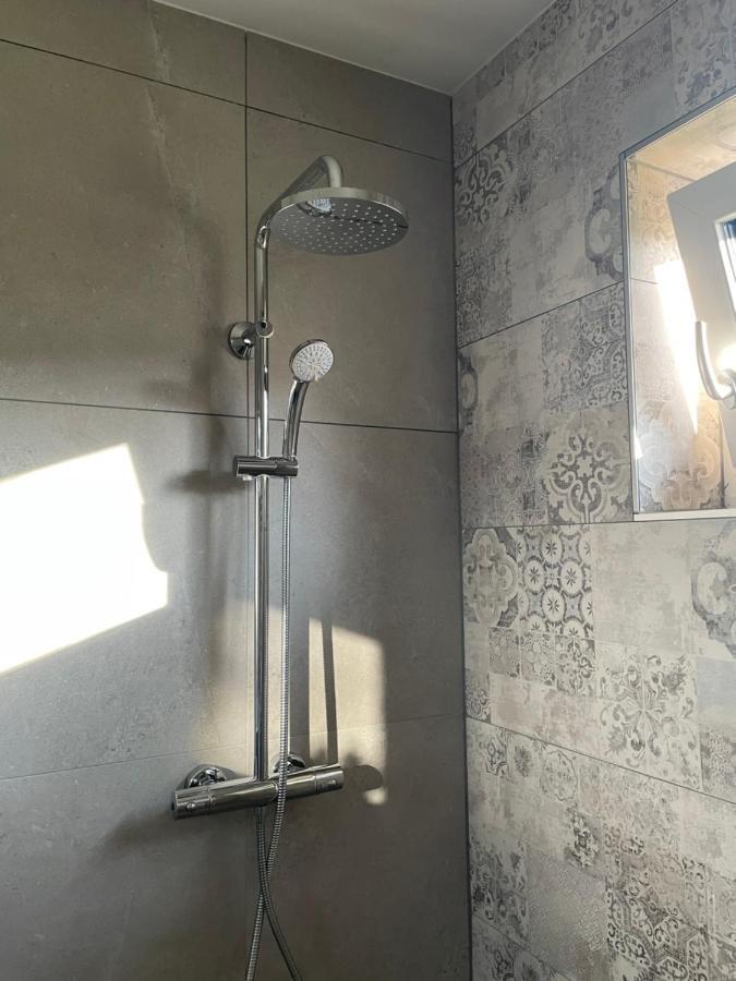 Luxury - Apartment Mit Balkon In Seenaehe 格蒙登 外观 照片